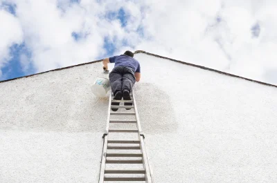 Peinture extérieure à Rozier-en-Donzy — façades et ravalement